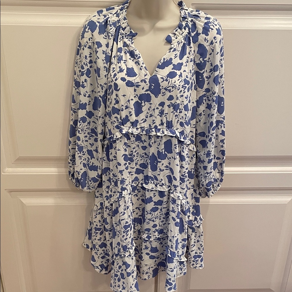 Entro blue floral tiered dress sz M